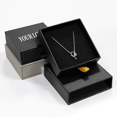 로고 인쇄 보석 포장용 딱딱한 상자 9x9x3cm 다기능 여행 상자