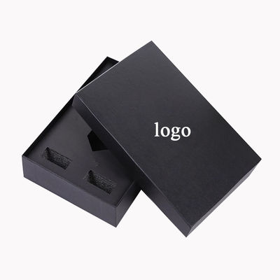 맞춤형 포장 CMYK/PANTONE을 위한 ISO9001 자격을 갖춘 매트 블랙 목걸이 상자