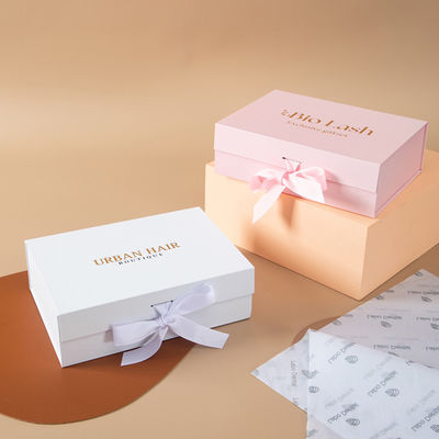 소상공인 특유의 리본 양말 맞춤 럭셔리 카드보드 크리스마스 선물 상자 자석 폐쇄와 UV 라미네이션