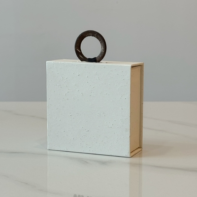 보석 목걸이 흰색 맞춤형 디자인 자석 프레젠테이션 상자 맞춤형 로고 반지 귀걸이 목걸이 팔찌 포장 종이 상자