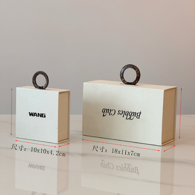 보석 목걸이 흰색 맞춤형 디자인 자석 프레젠테이션 상자 맞춤형 로고 반지 귀걸이 목걸이 팔찌 포장 종이 상자