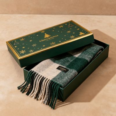 맞춤형 럭셔리 크리스마스 선물 상자 무광 경질 판지 포장 스카프 드레스 속옷 셔츠 재활용 무균 소재