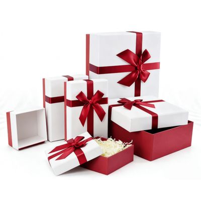 공장 맞춤 럭셔리 선물 뚜껑이 있는 하드 박스, 무광 라미네이션, 엠보싱, 스탬핑 처리된 코팅 종이보드, 선물 포장용